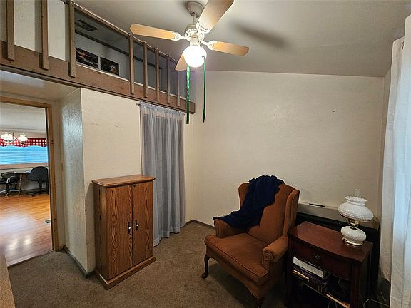 5th image of 162 Little Correy Ln