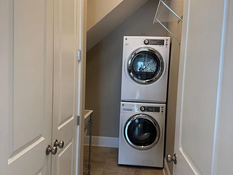303 Newport Hill Ln — Photo 15