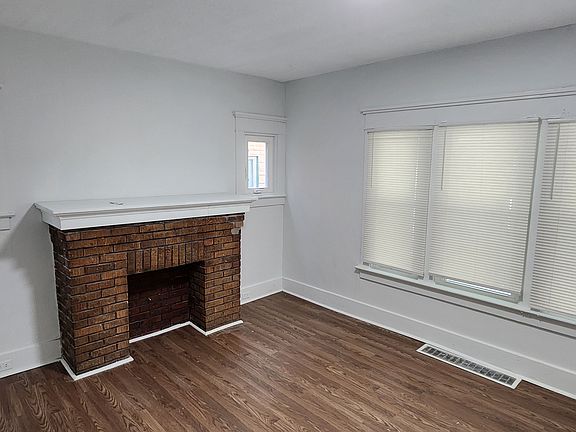 2nd image of 192 Lisbon Ave #1