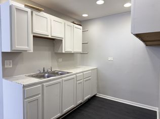 9209 S Woodlawn Ave #2, Chicago, IL 60619