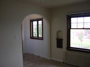 136 S Cambrian Ave #1, Bremerton, WA 98312