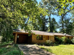 202 Peach St, Summit, MS 39666