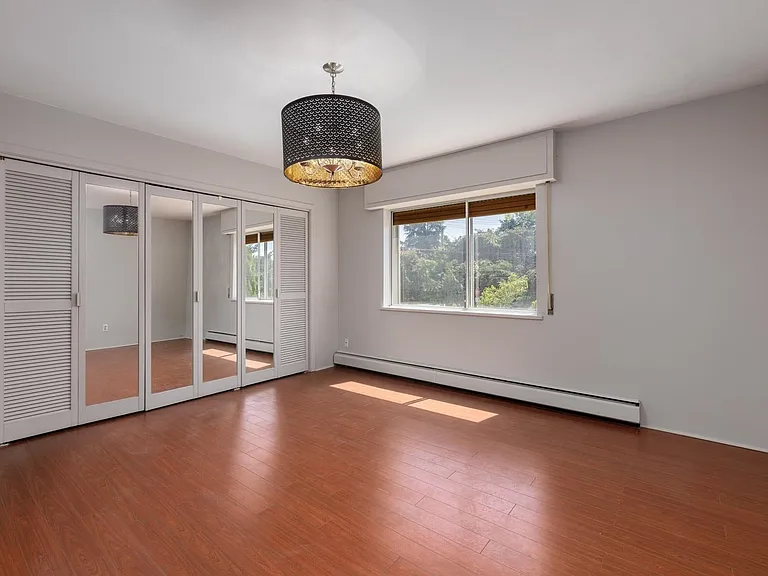 6791 Griffiths Ave — Photo 10