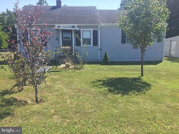 2nd image of 32506 Old Plank Rd