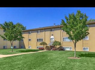 4210 Americana Dr #303, Stow, OH 44224