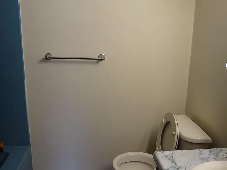 4340 Huntington Ave — Photo 5