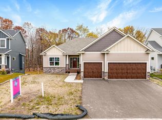 388 Moelter Ln, Hudson, WI 54016