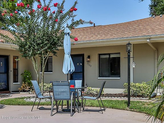3rd image of 7723 Eureka Dr
