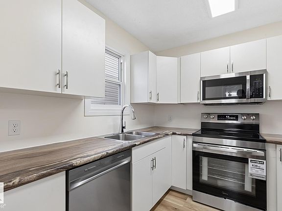 4th image of 10475 24th Ave NW
