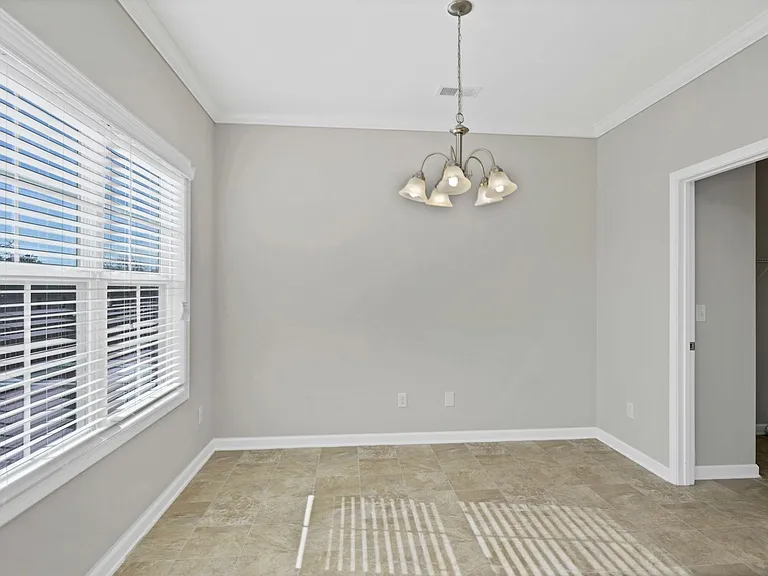 436 Riglaw Cir — Photo 8