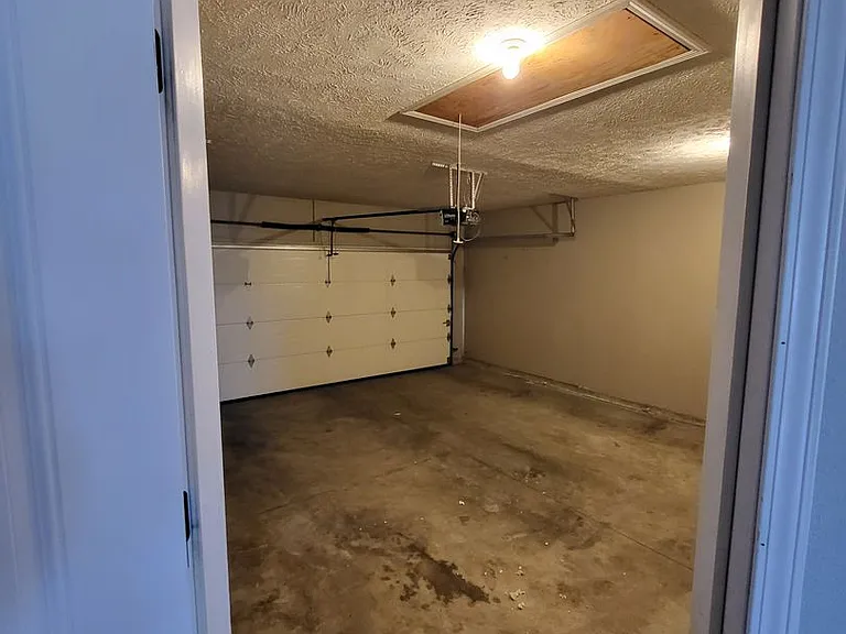 1226 Montana Pl — Photo 13