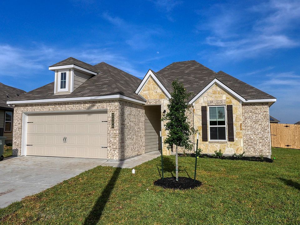 1st image of 2200 John Ross Ct