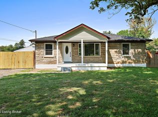 2419 Sunshine Way, Louisville, KY 40216