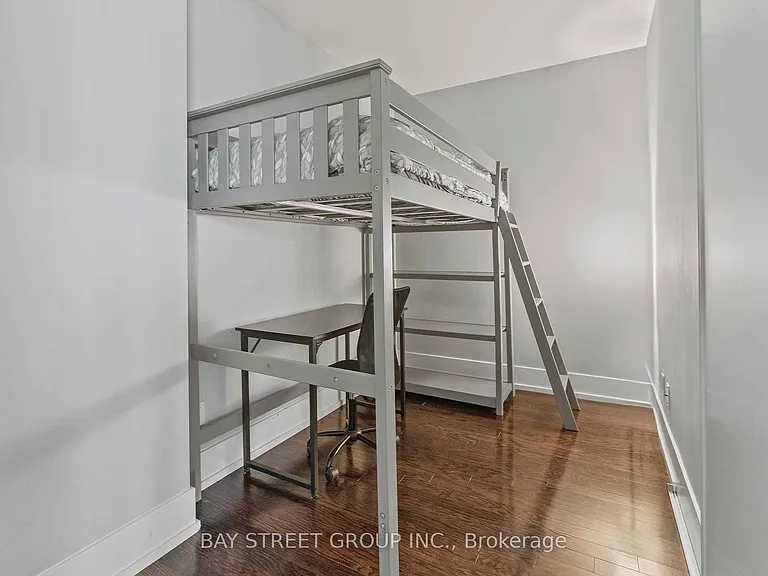 33 Charles St E #4401 — Photo 8