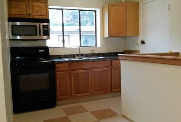 3rd image of 7346 N Winchester Ave