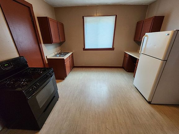 3rd image of 2044 N 11th St #0