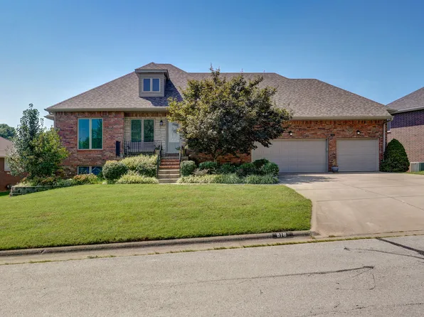 818 E Canterbury Street, Springfield, MO 65810