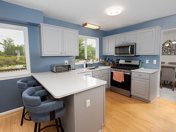 4th image of 5834 Glen Creek Ct