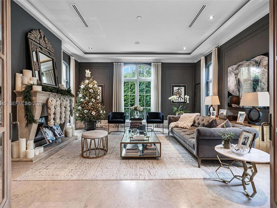9741 W Suburban Dr, Pinecrest, FL 33156 | MLS #A12001345 | Zillow