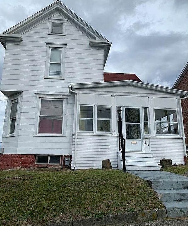 1st image of 244 Highland Ave