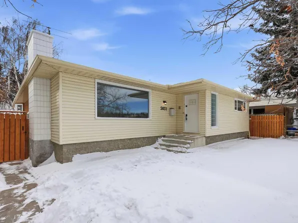 5031 Vienna Dr NW, Calgary, AB T3A 0W8