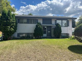 1156 Duffield Cres, Moose Jaw, SK S6H5M4