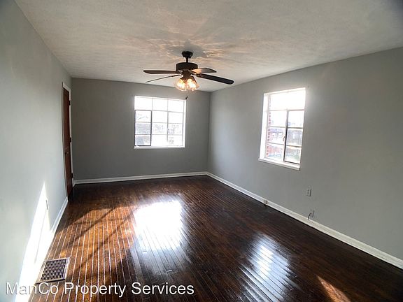 2nd image of 1155 Linda Vista Ave #3