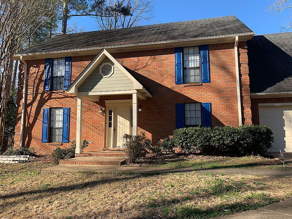 1st image of 739 Shady Oaks Cir