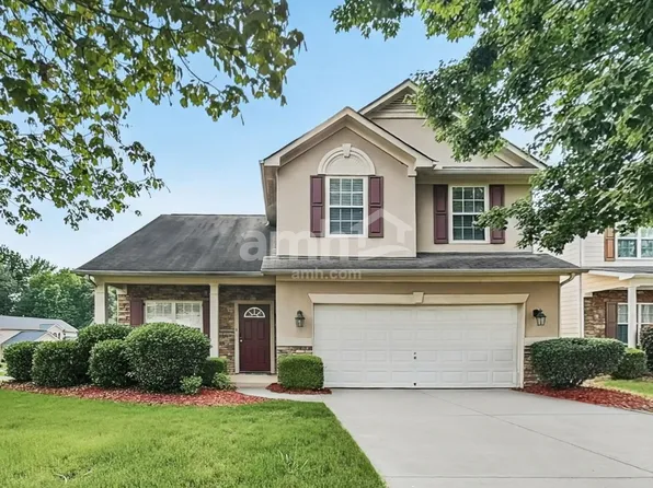 7772 Parkside Dr, Lithia Springs, GA 30122