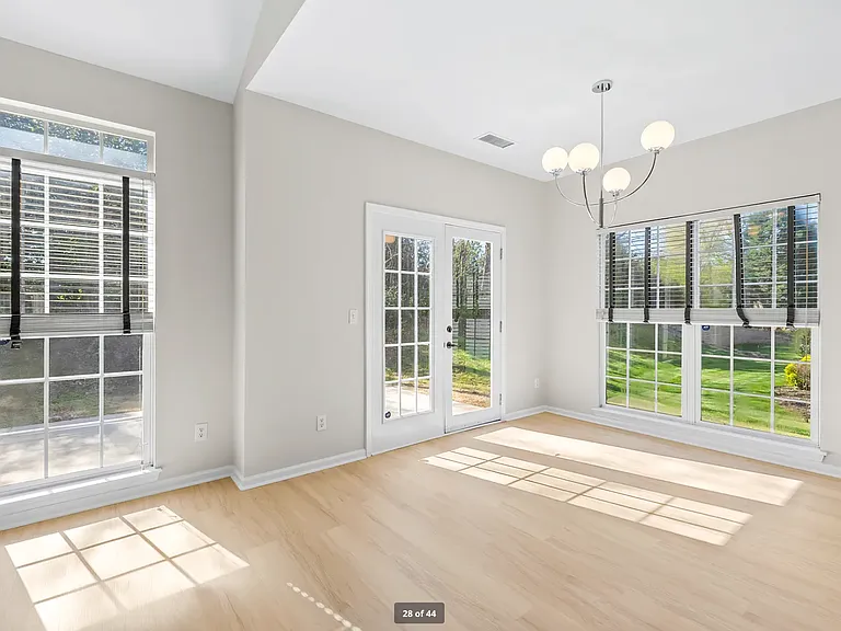 20307 Southshore Dr — Photo 32