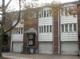 14416 15th Rd, Whitestone, NY 11357