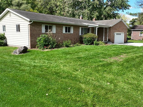 3rd image of 7304 Sharp Rd