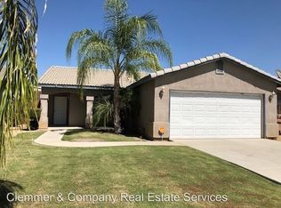 412 Dry Meadow Ln, Bakersfield, CA 93308