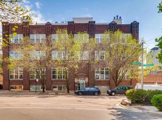 2201 W Wabansia Ave APT 22, Chicago, IL 60647