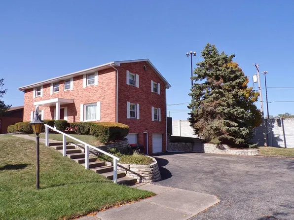 2205 W Westport Rd #A, Peoria, IL 61615