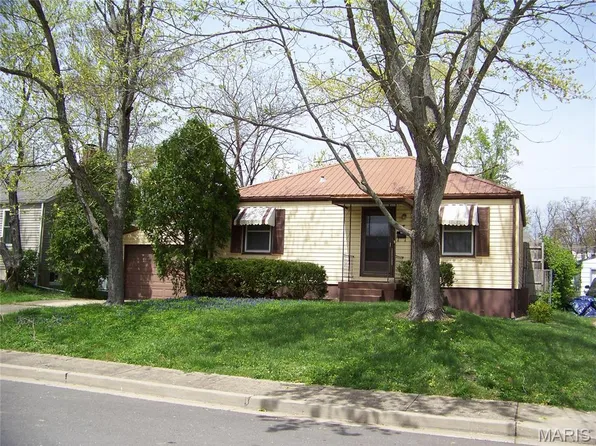 27 Green Acres Dr, Rolla, MO 65401