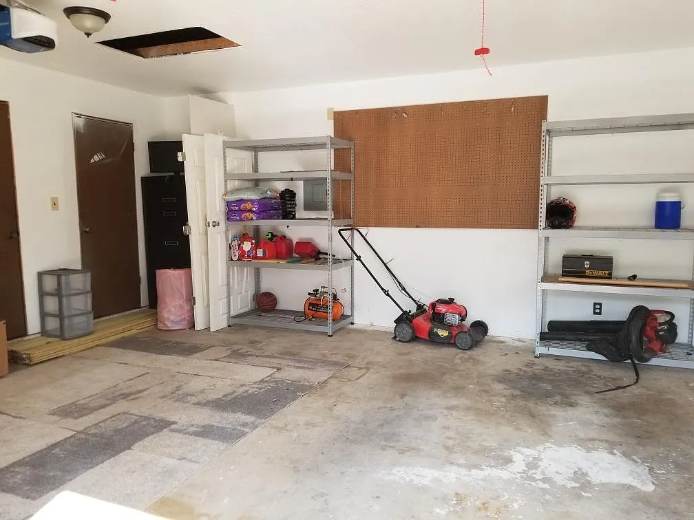 Building Photo - 14026 Rocky Pine Woods St