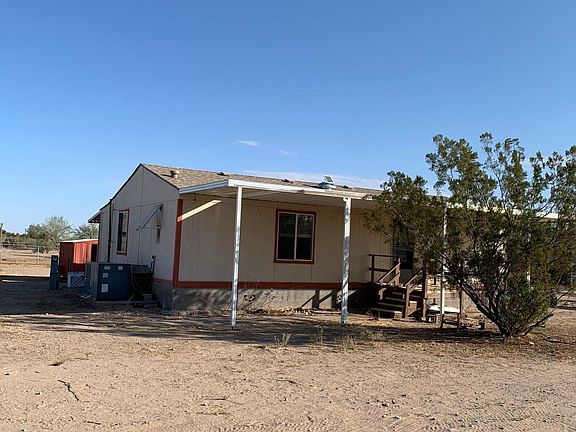 2nd image of 51988 W Flamingo Ave