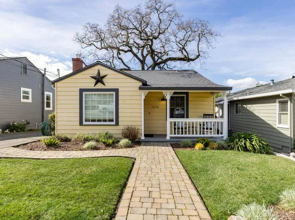 1213 Banks Avenue, Napa, CA 94559