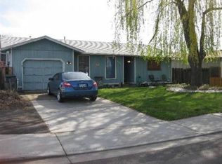 8020 Harlan Dr, White City, OR 97503