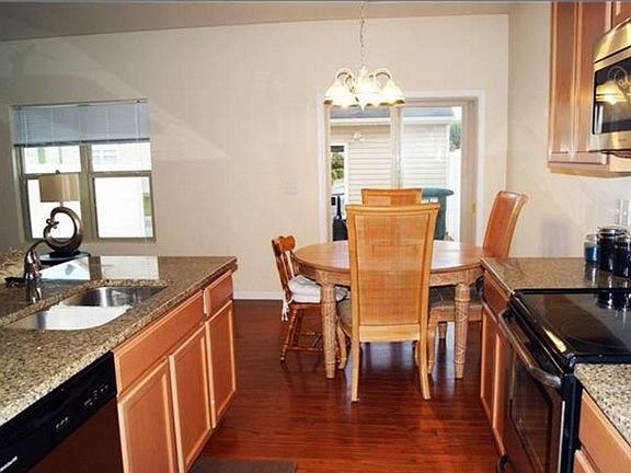 Kitchen and dining area