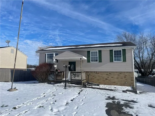 2311 Cowling Rd, Scottdale, PA 15683