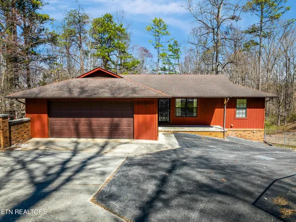 9419 Jim Loy Rd, Strawberry Plains, TN 37871