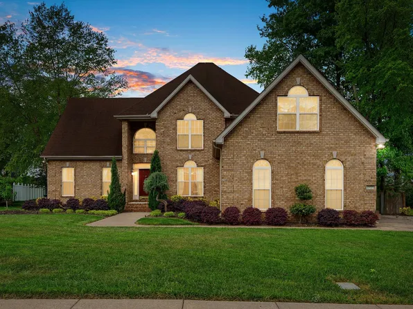 4723 Garcia Blvd, Murfreesboro, TN 37128