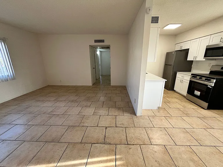 Catalina View Apartments — Photo 72