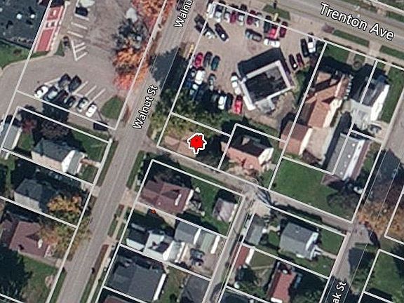 2nd image of 223 Walnut St