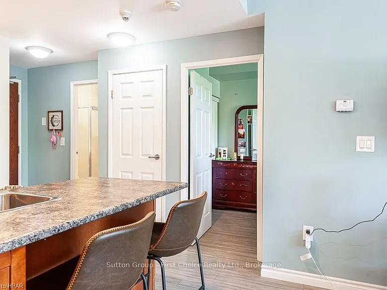 400 Romeo St N #207 — Photo 14
