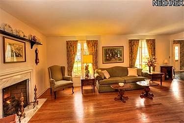 3rd image of 4595 Concord Dr