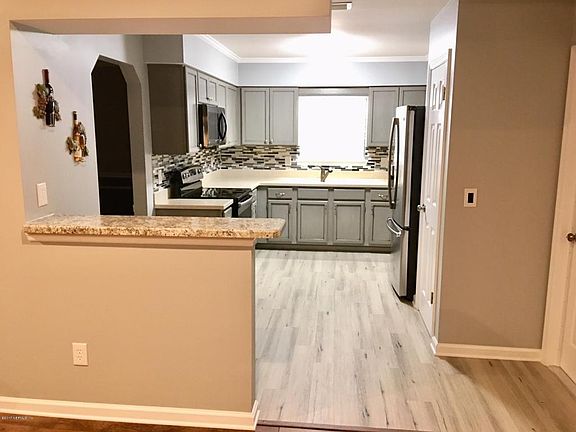 2nd image of 5799 Country Mill Ct