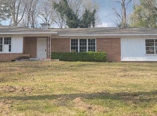 110 Linwood Dr, Linden, AL 36748